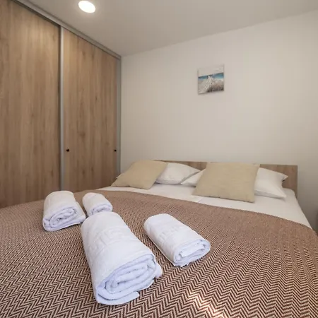 House Blazov Dvor With Jacuzzi By Interhome Prázdninový dům *